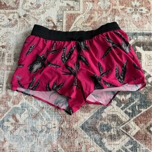 Janji AFO Middle Shorts 3” | Women’s Small (Psychotropic Flower)